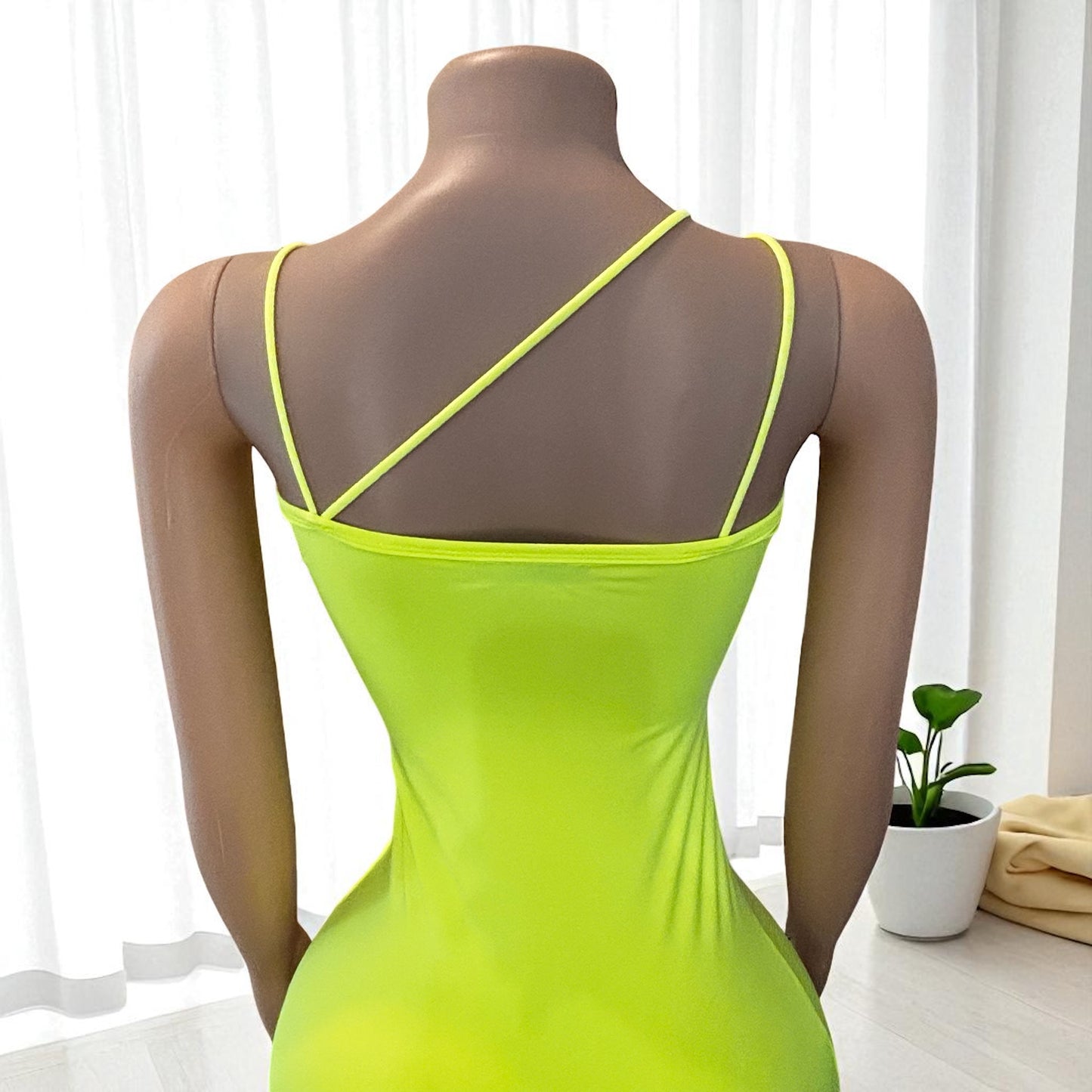 Vestido maxi ajustado sexy con escote en V