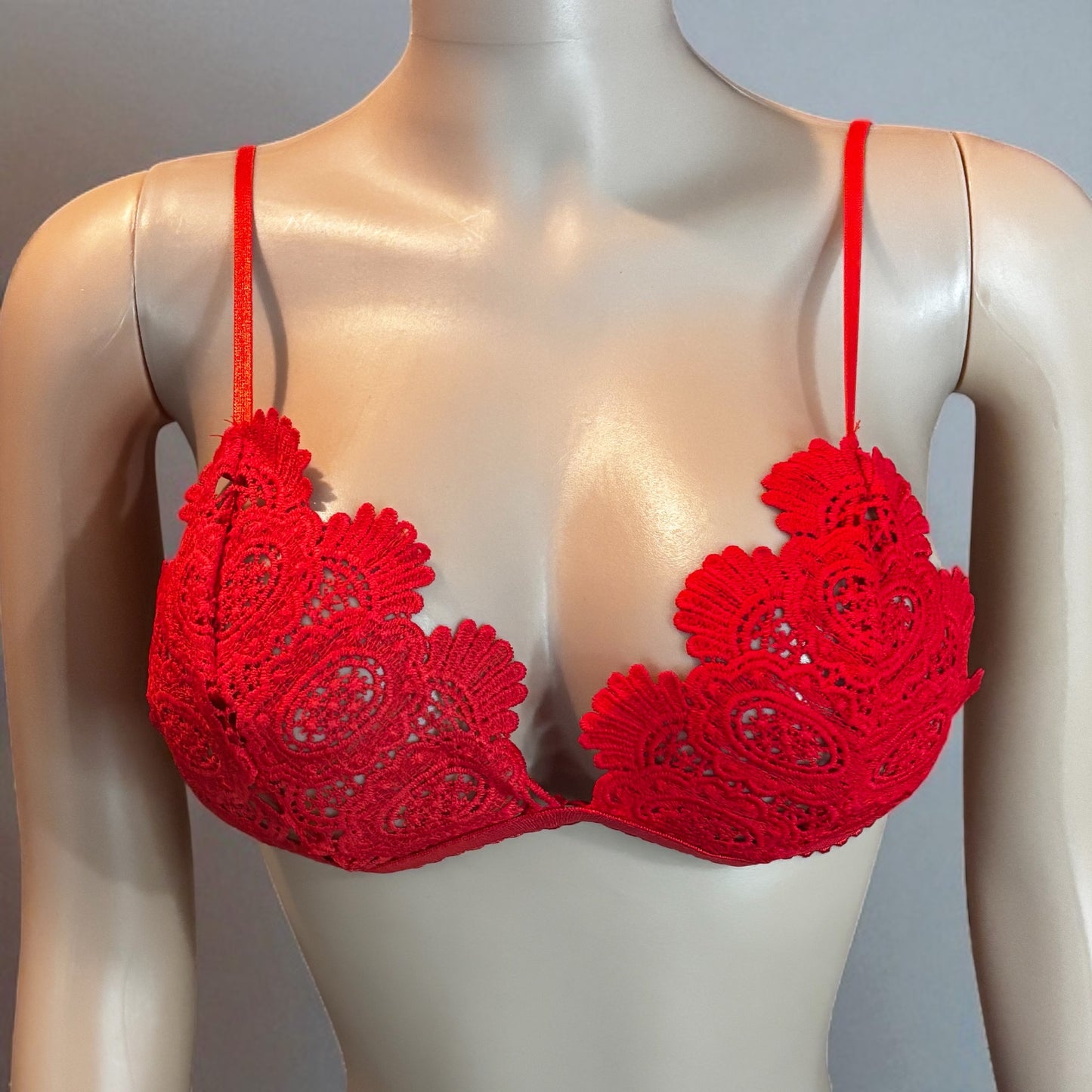 Red Women Red Lace Floral Bralette