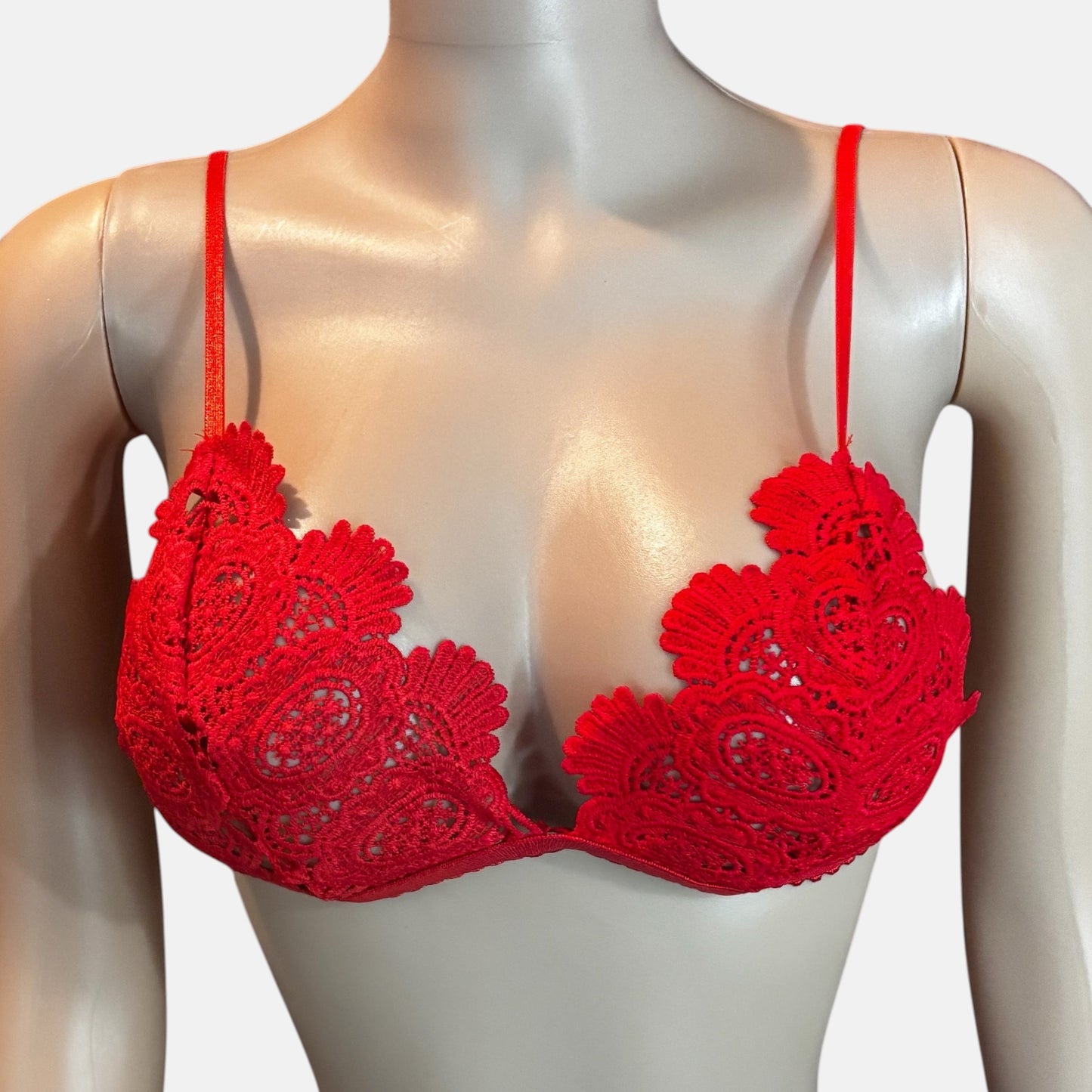 Women Red Lace Floral Bralette