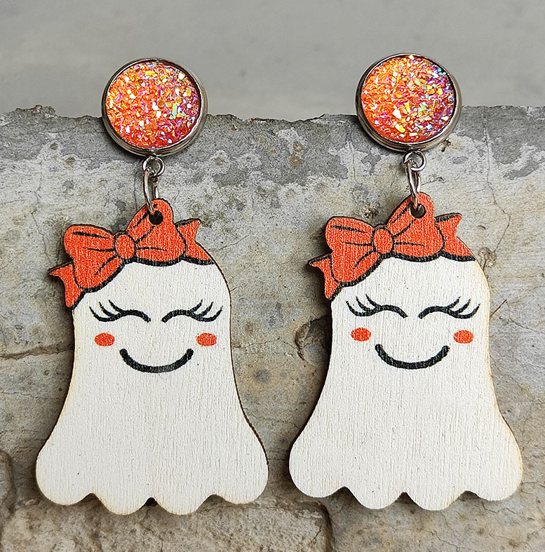 Smiling Girly Ghost Bow & Eyelashes