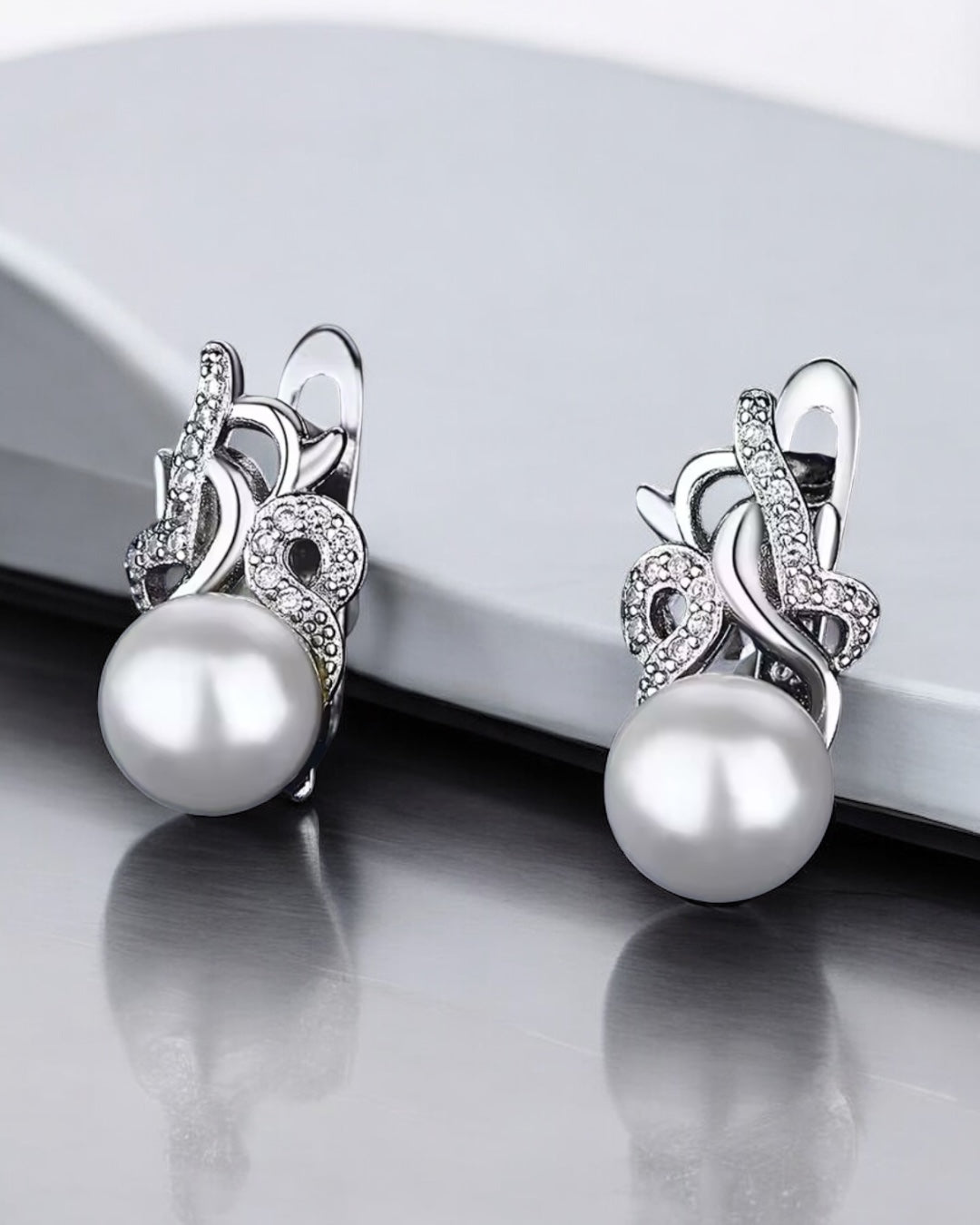 Sterling Silver Pearl Hoop Earring