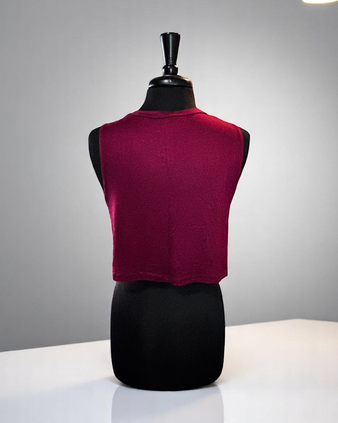 Sleeveless Women Crop Heart Top