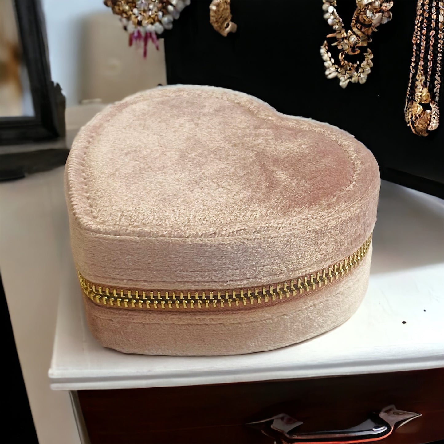 Heart Shaped Velvet Jewelry Box