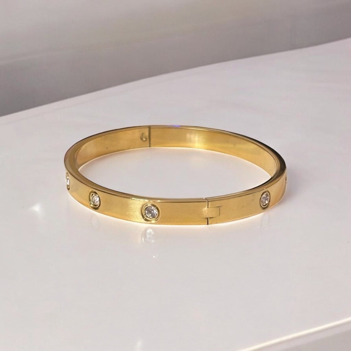 Luxurious Titanium Steel Bangle Bracelet