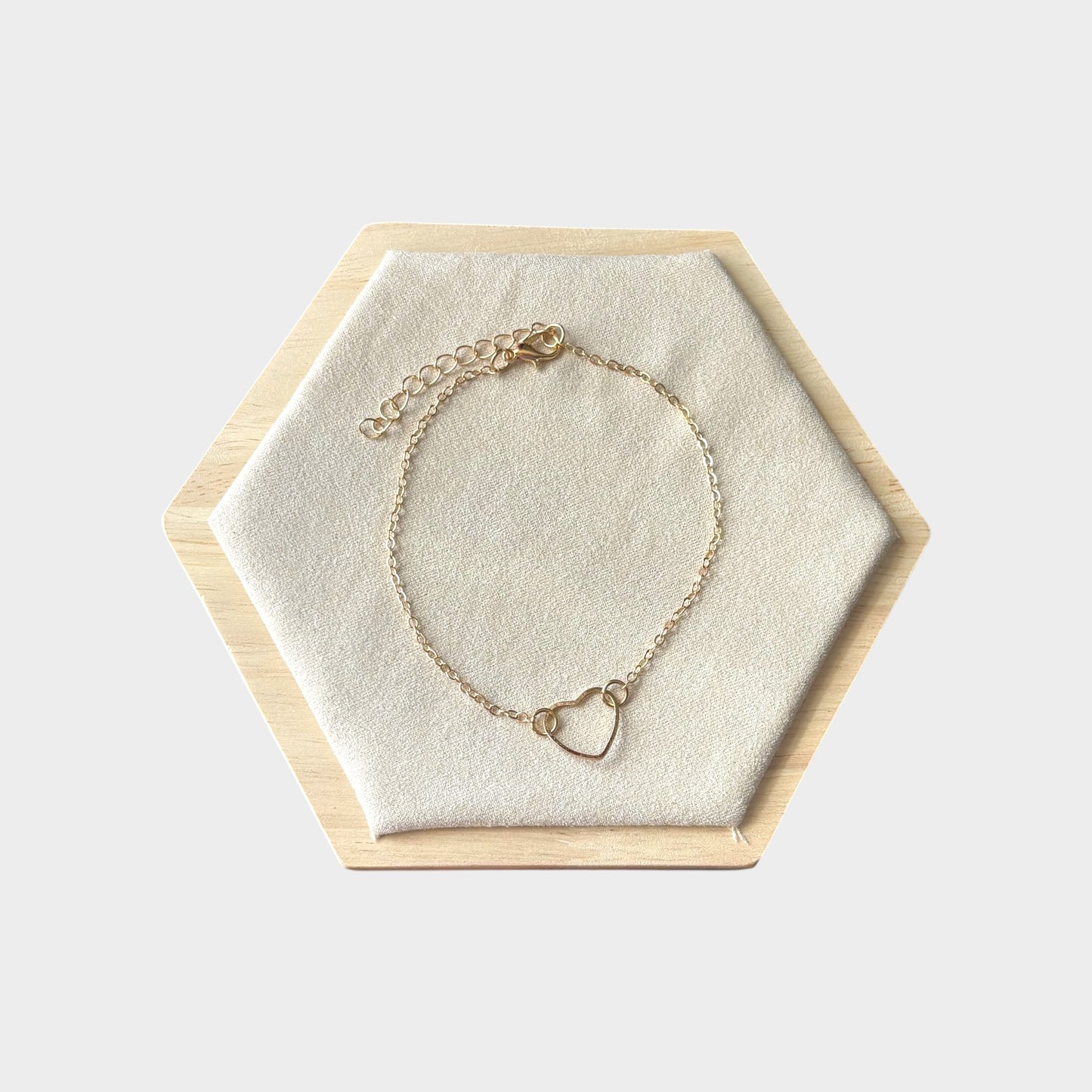 Minimal Heart Gold Anklet