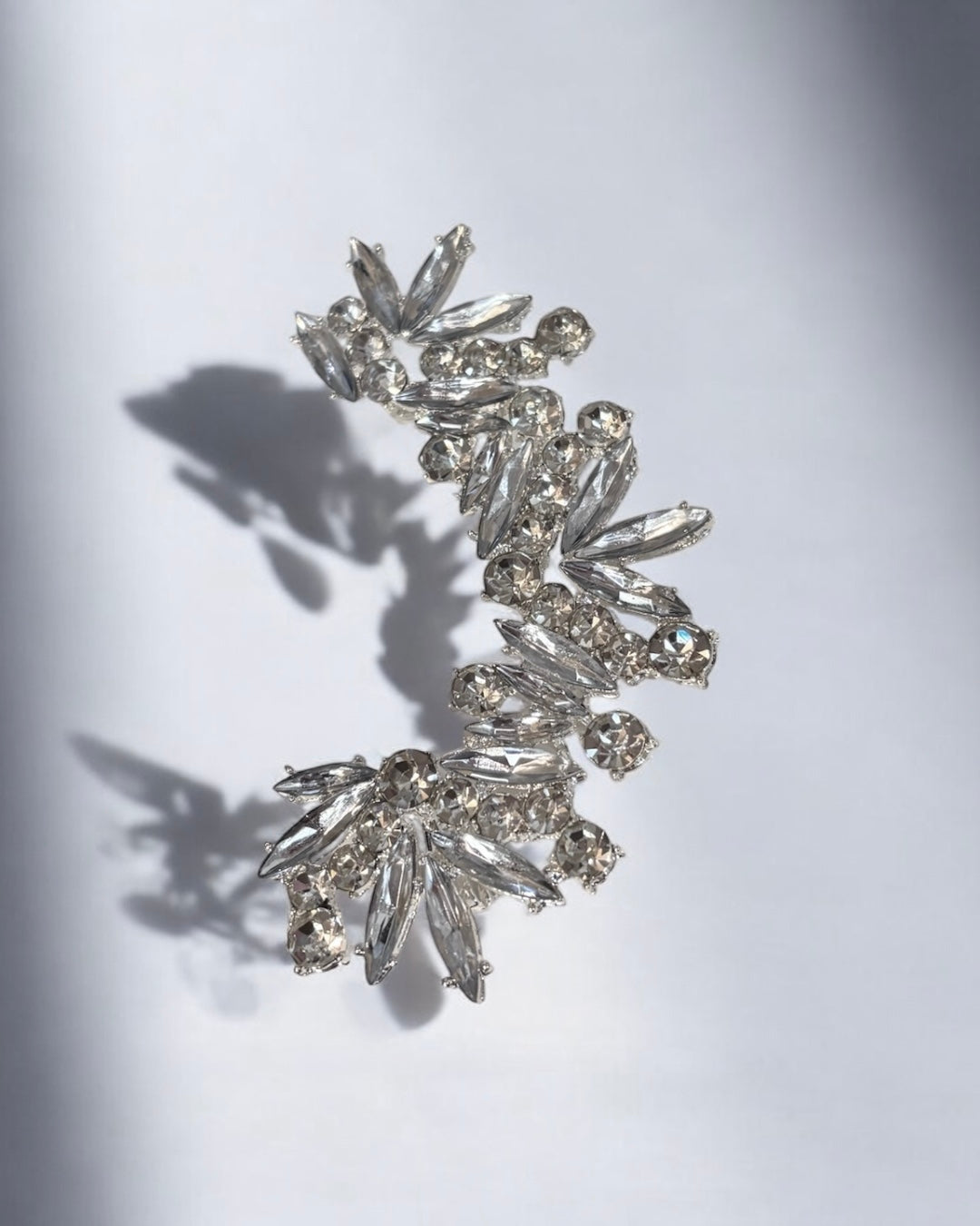 Luxury Right One Piece Silver Earring