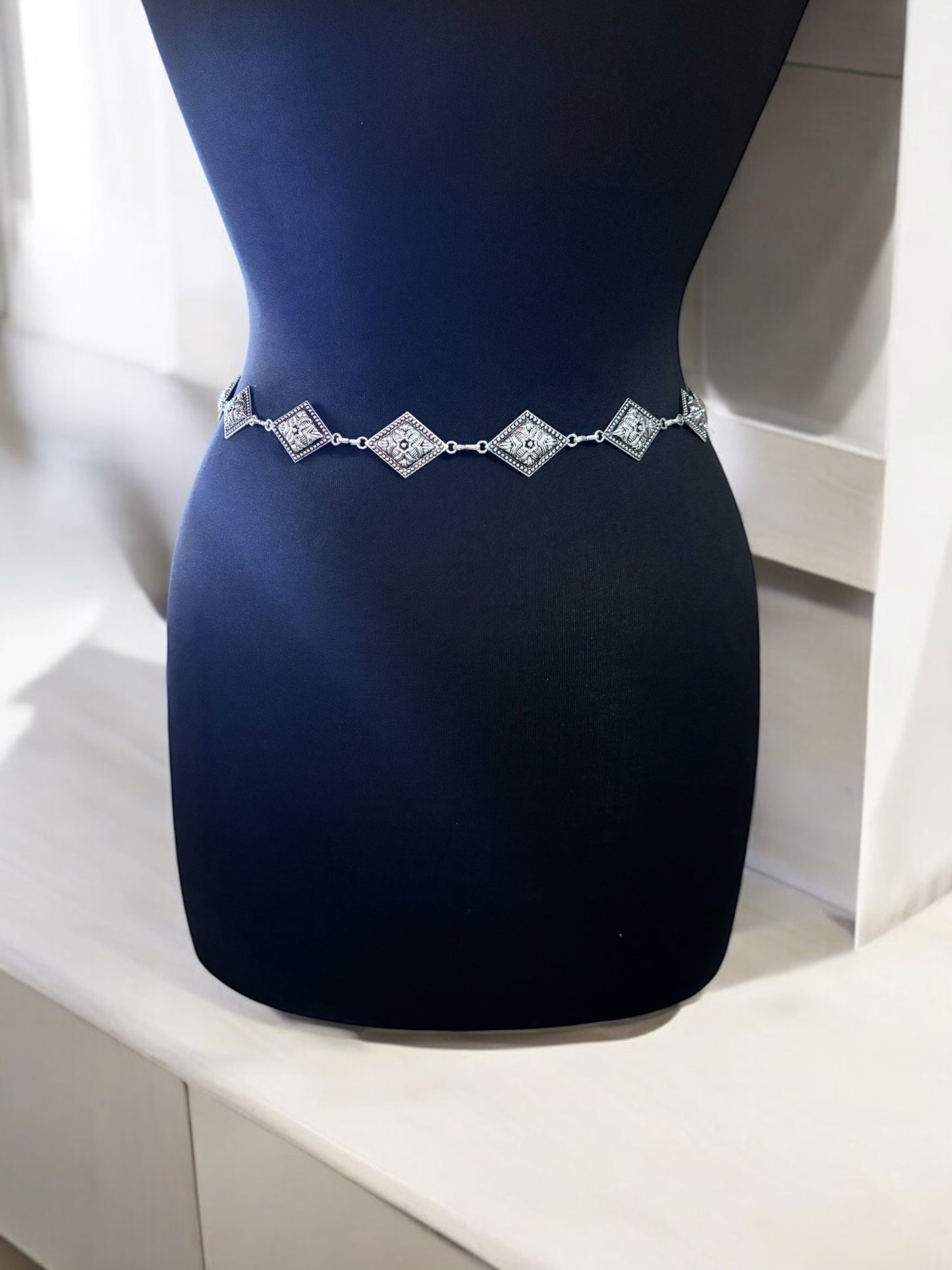 Vintage Geometric Chain Belt