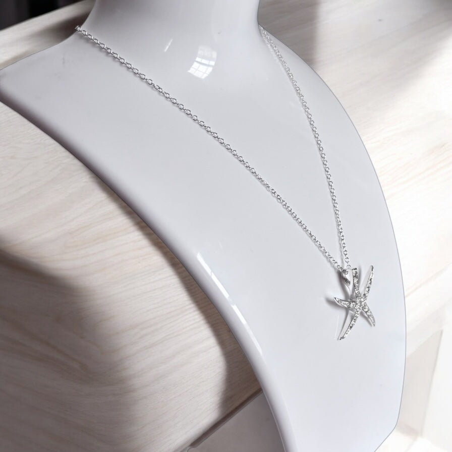 Starfish Pendant Silver Necklace