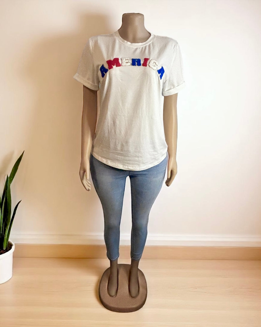 White America Graphic Crewneck T Shirt