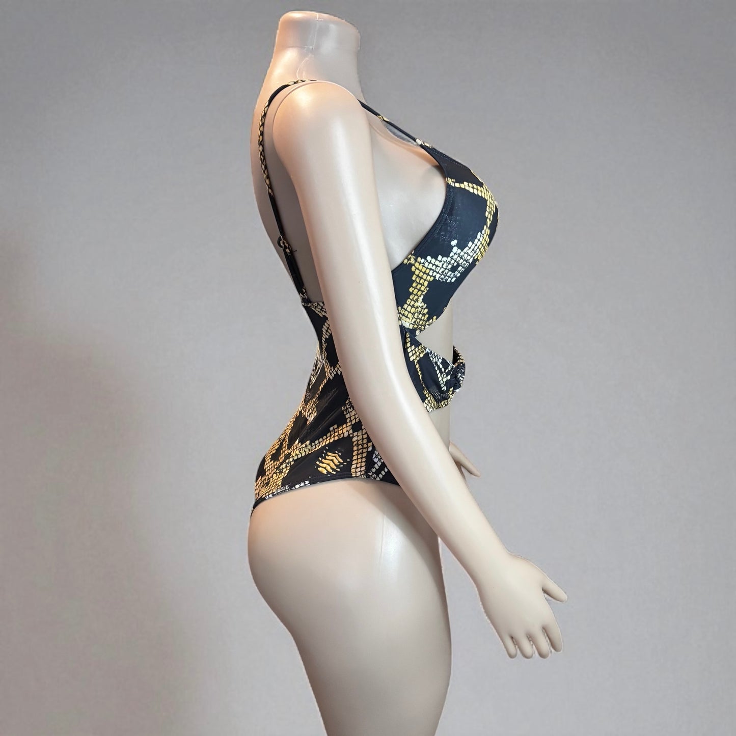 3 Rings Women One Piece Unique Swimsuit