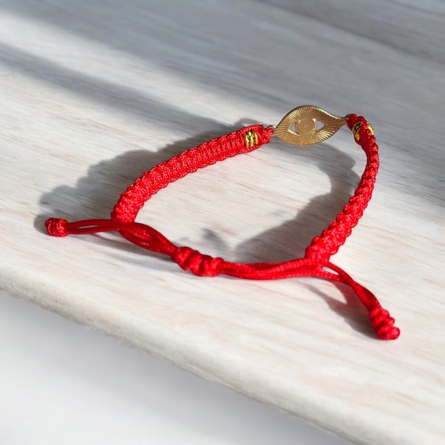 Pulseras de mal de ojo hechas a mano