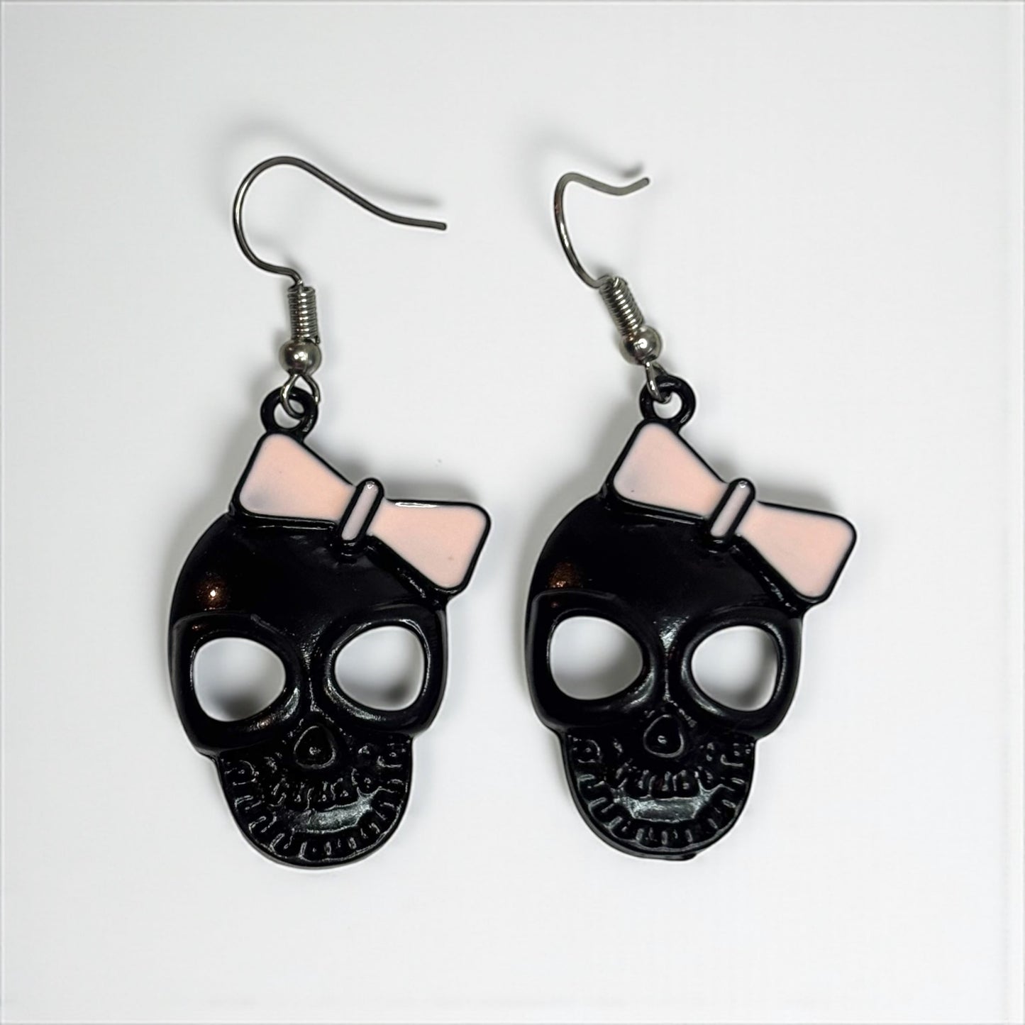 Cute & Spooky Black Skull Earring with Bow
