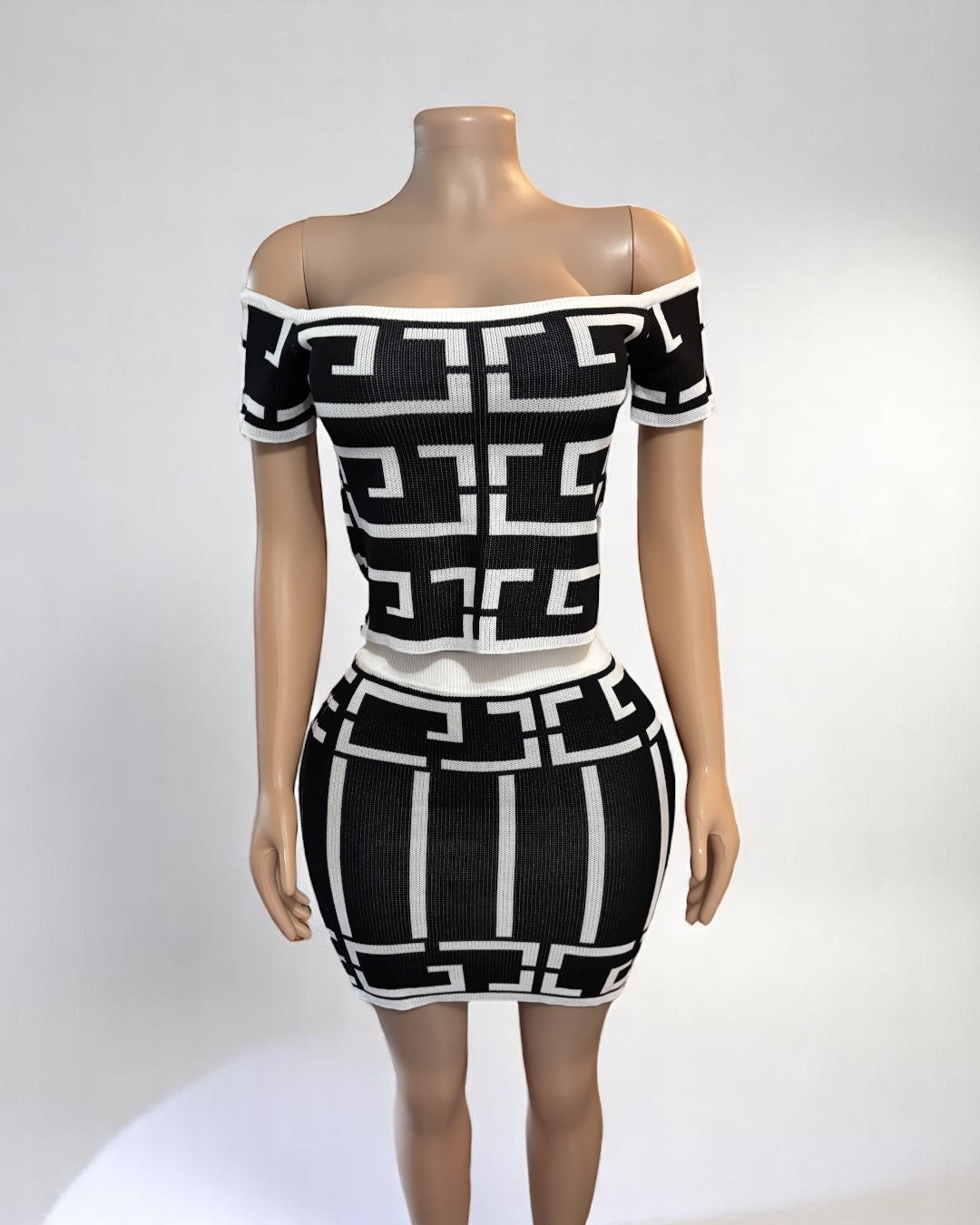 Off The Shoulder Geometric Print Set