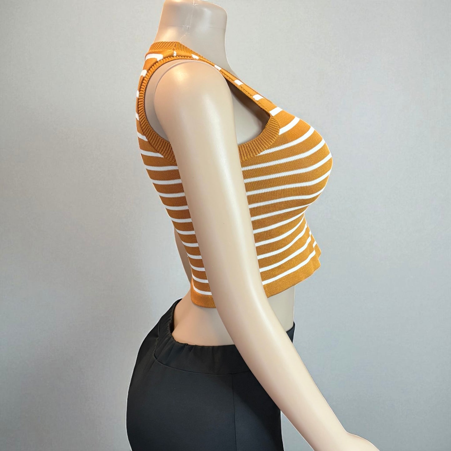 Striped Sleeveless Knitted Base Shirt