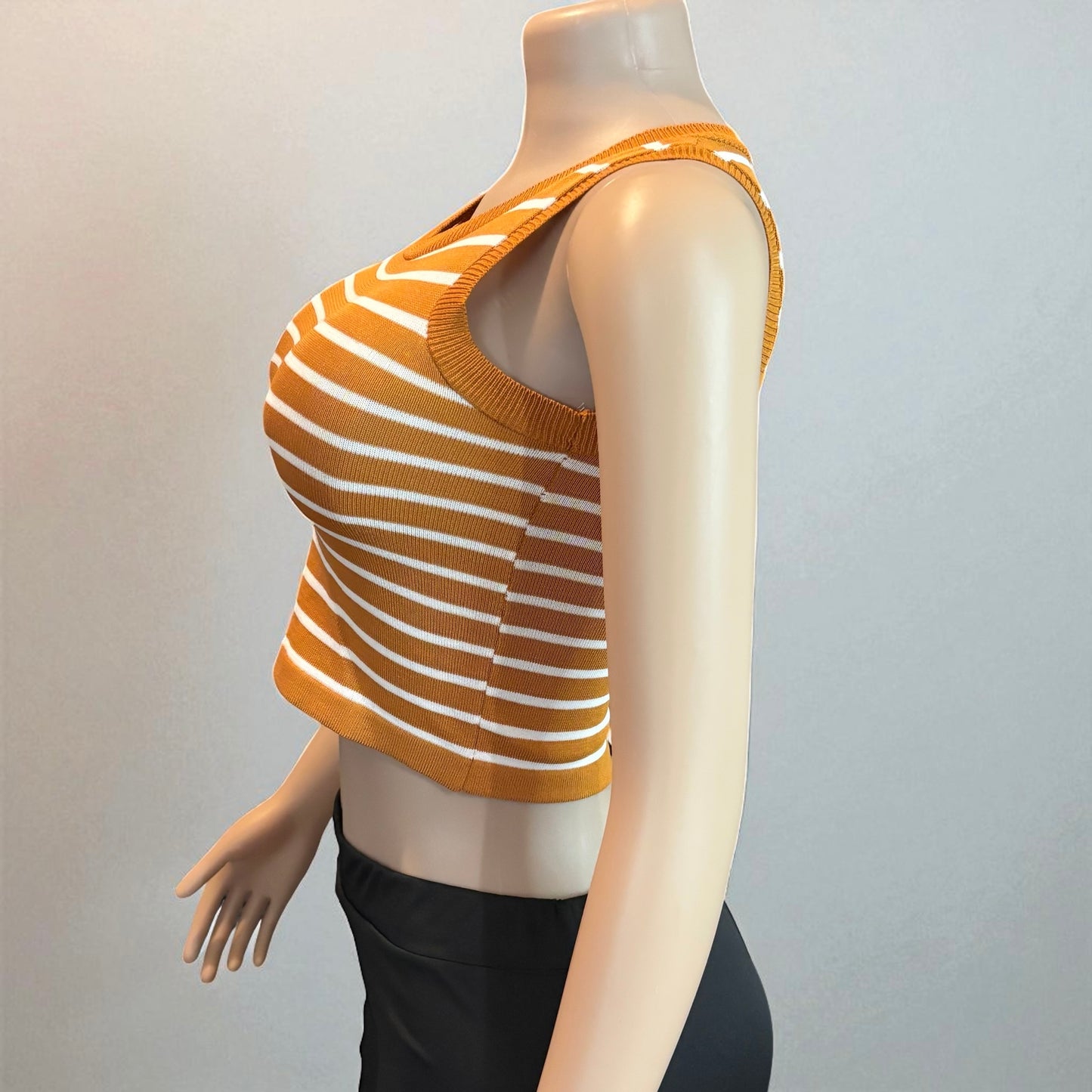 Striped Sleeveless Knitted Base Shirt