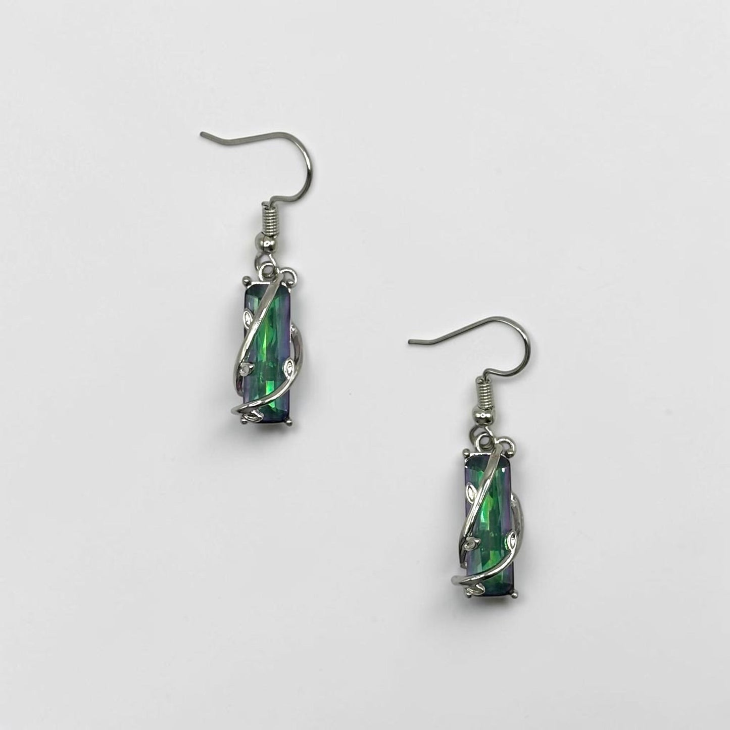 Crystal Dangle Earring