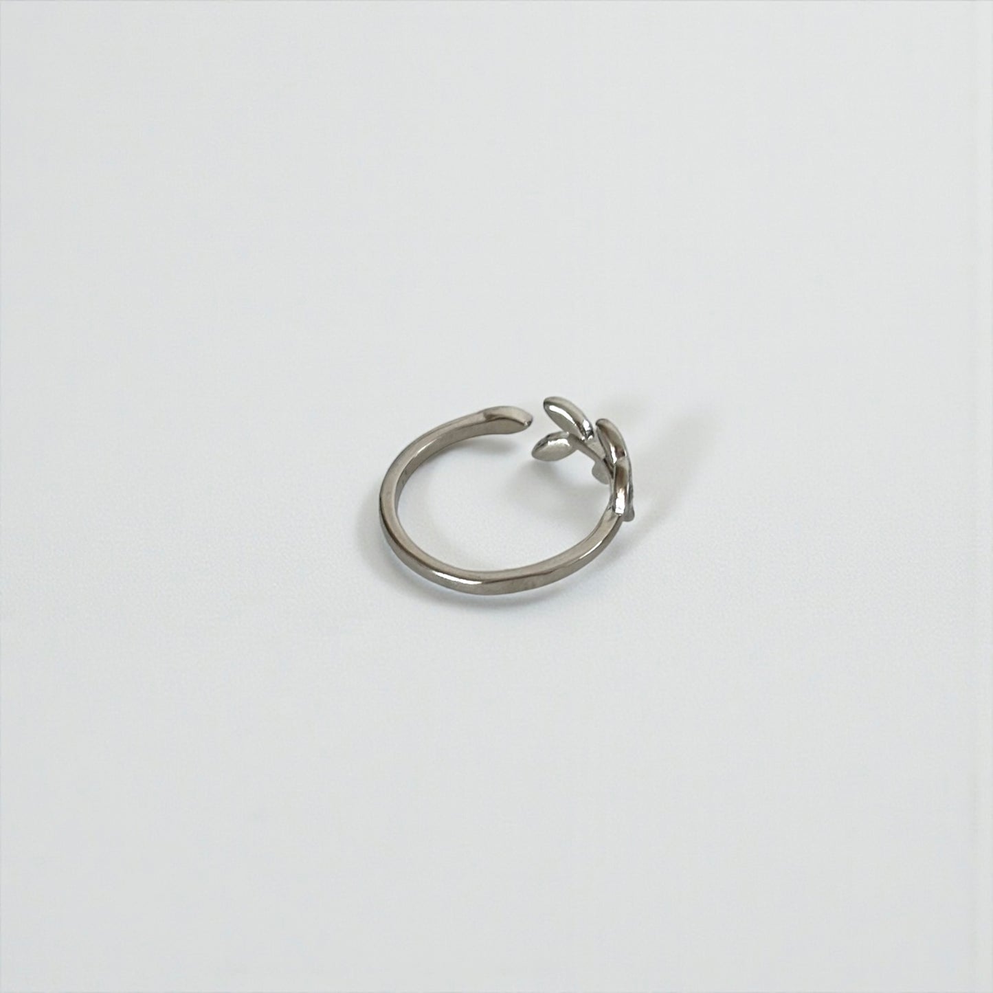 Adjustable Green Silver Toe Ring