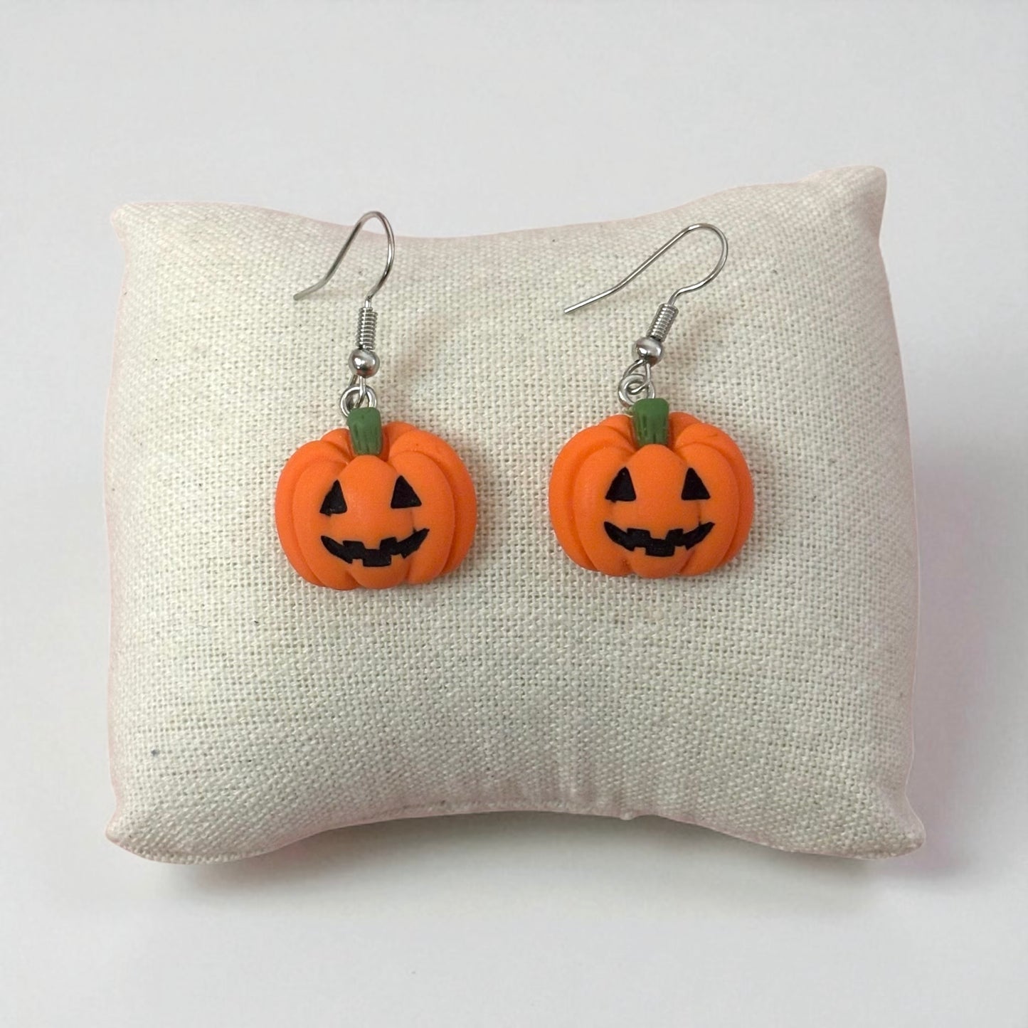 Happy Face Pumpking Small Drop Earring