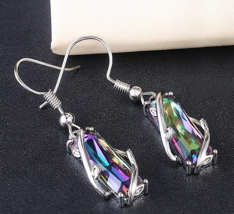 Crystal Dangle Earring