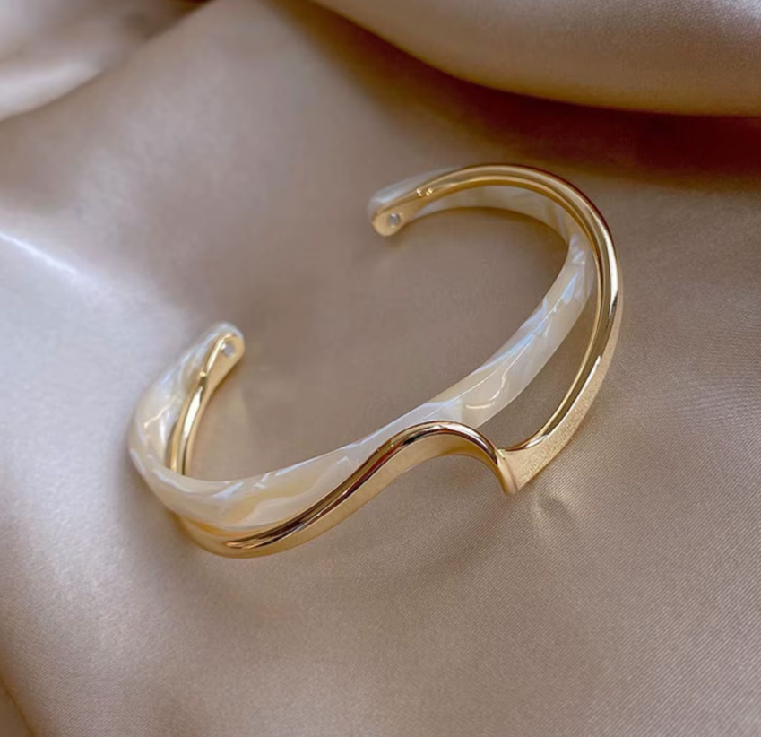 Cute Gold Cuff Bangle Bracelet