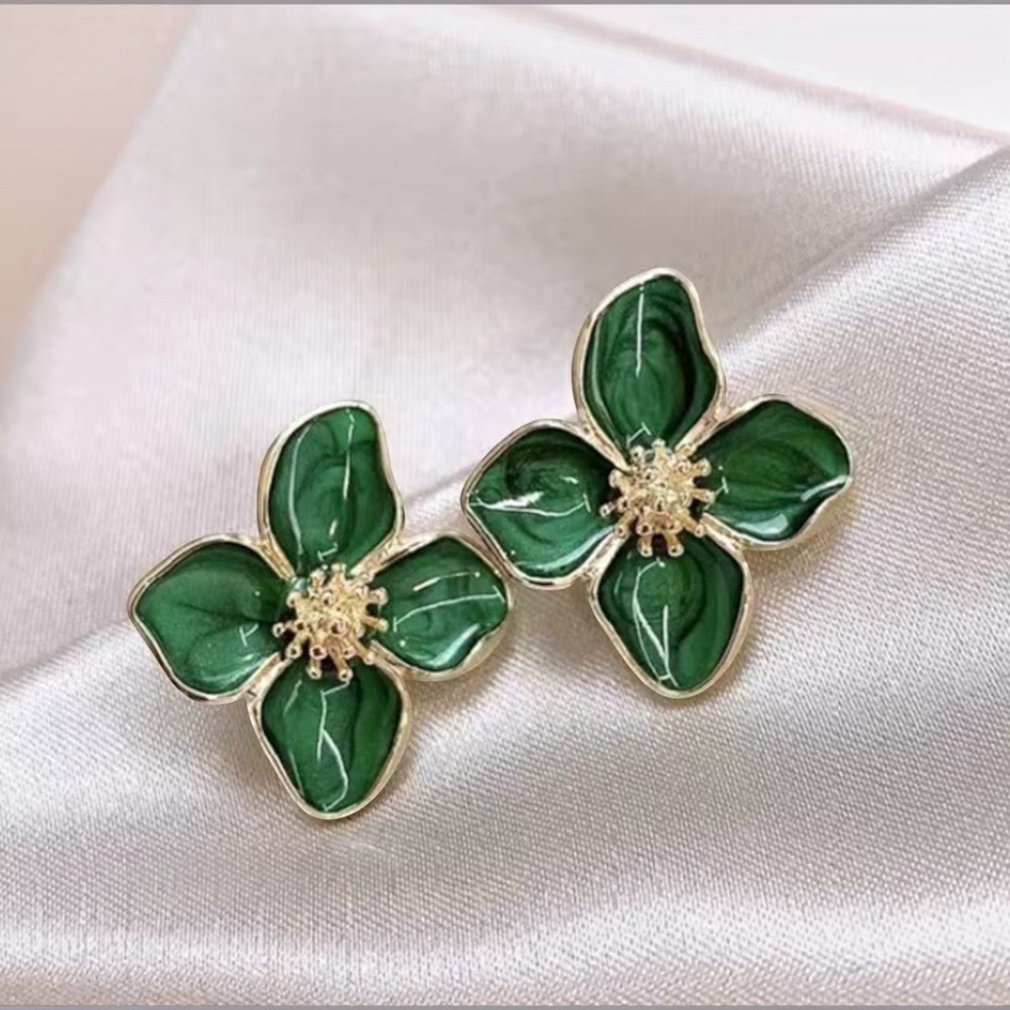 Flower Stud Earring