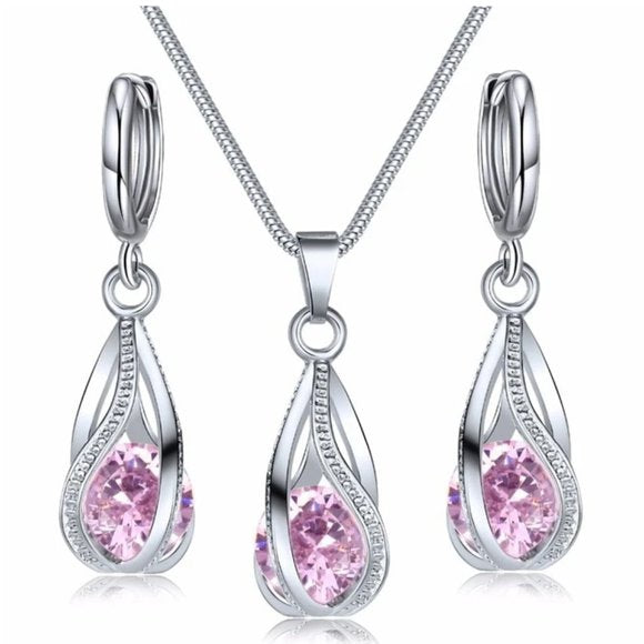 Crystal Elegant Necklace & Earrings Set