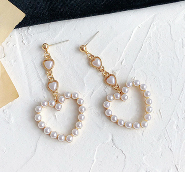 Long Heart Pearl Earrings