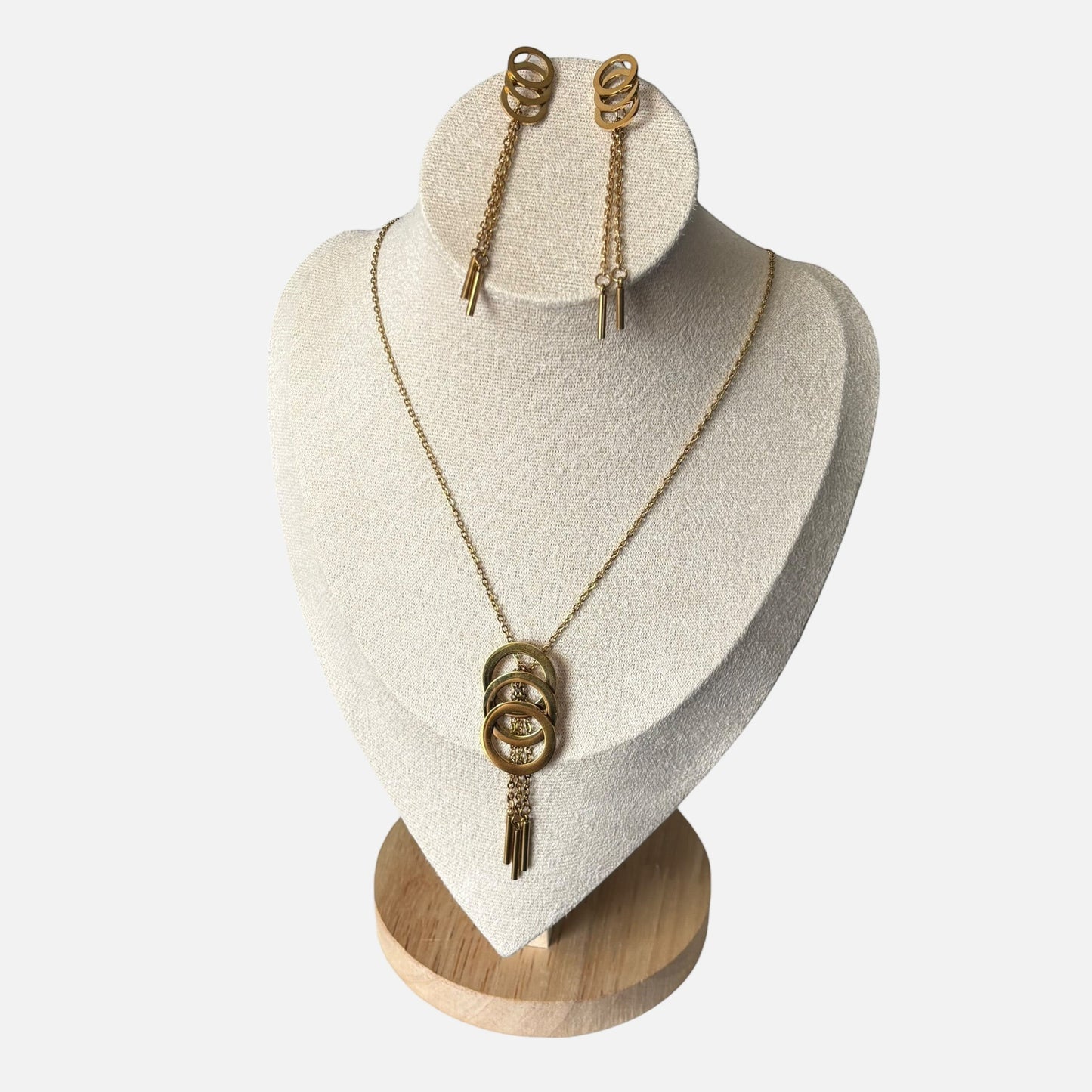 The Triple O's Jewelry Set