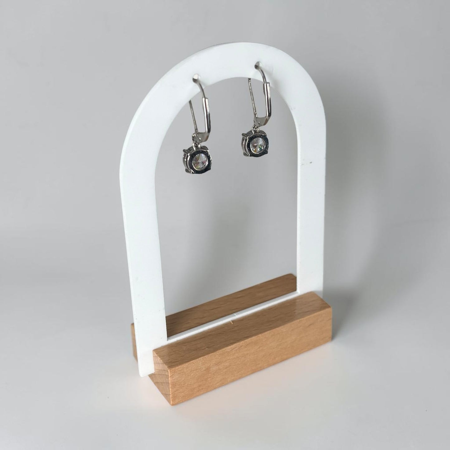 Women Classy Dangle Earrings