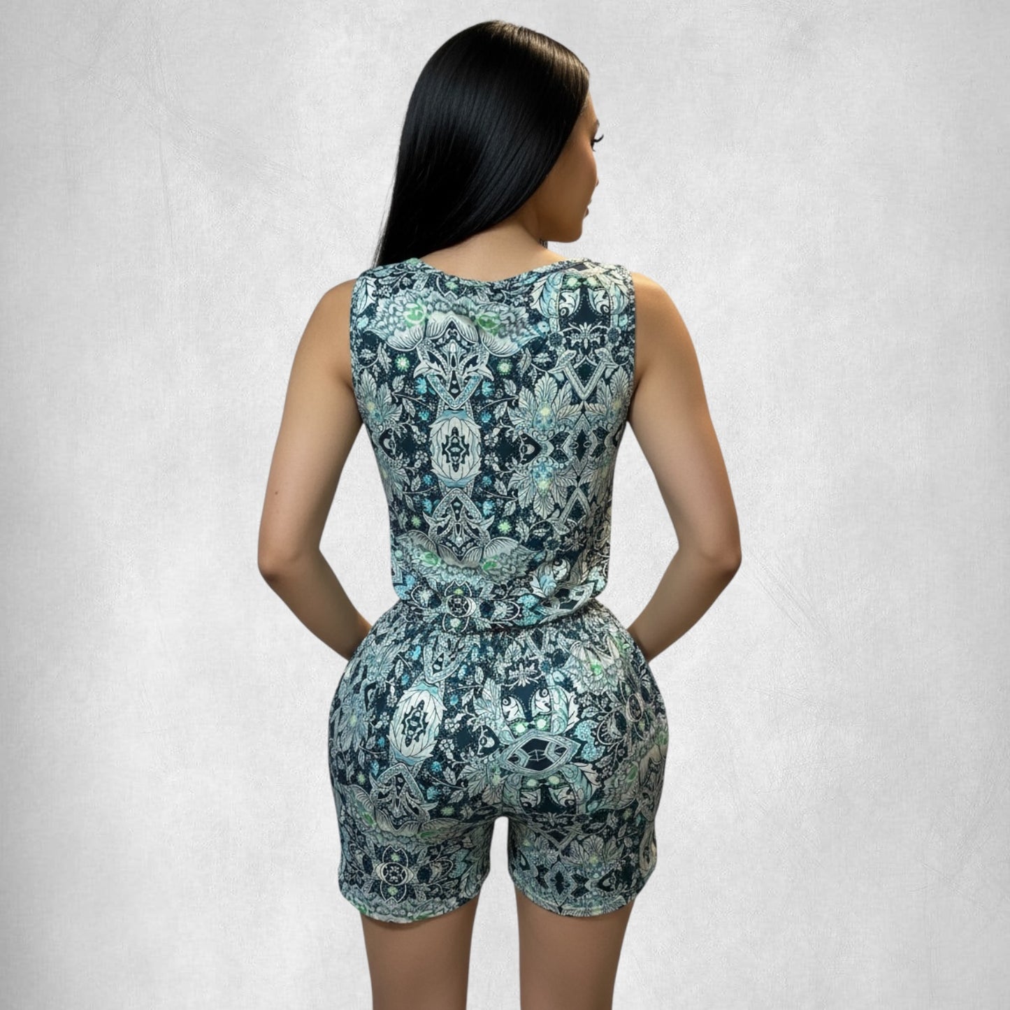 Mono corto estilo camiseta sin mangas con bolsillos laterales para mujer, color verde