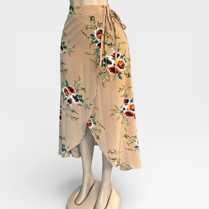 Falda con cintura atada y estampado floral