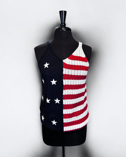 Camiseta de punto con estampado de bandera de estrellas y rayas rojas