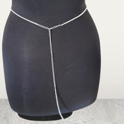 Cadena de cintura con diamantes de imitación y forma de mariposa