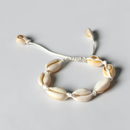 Conjunto de pulseras de cuerda de conchas multicapa estilo bohemio