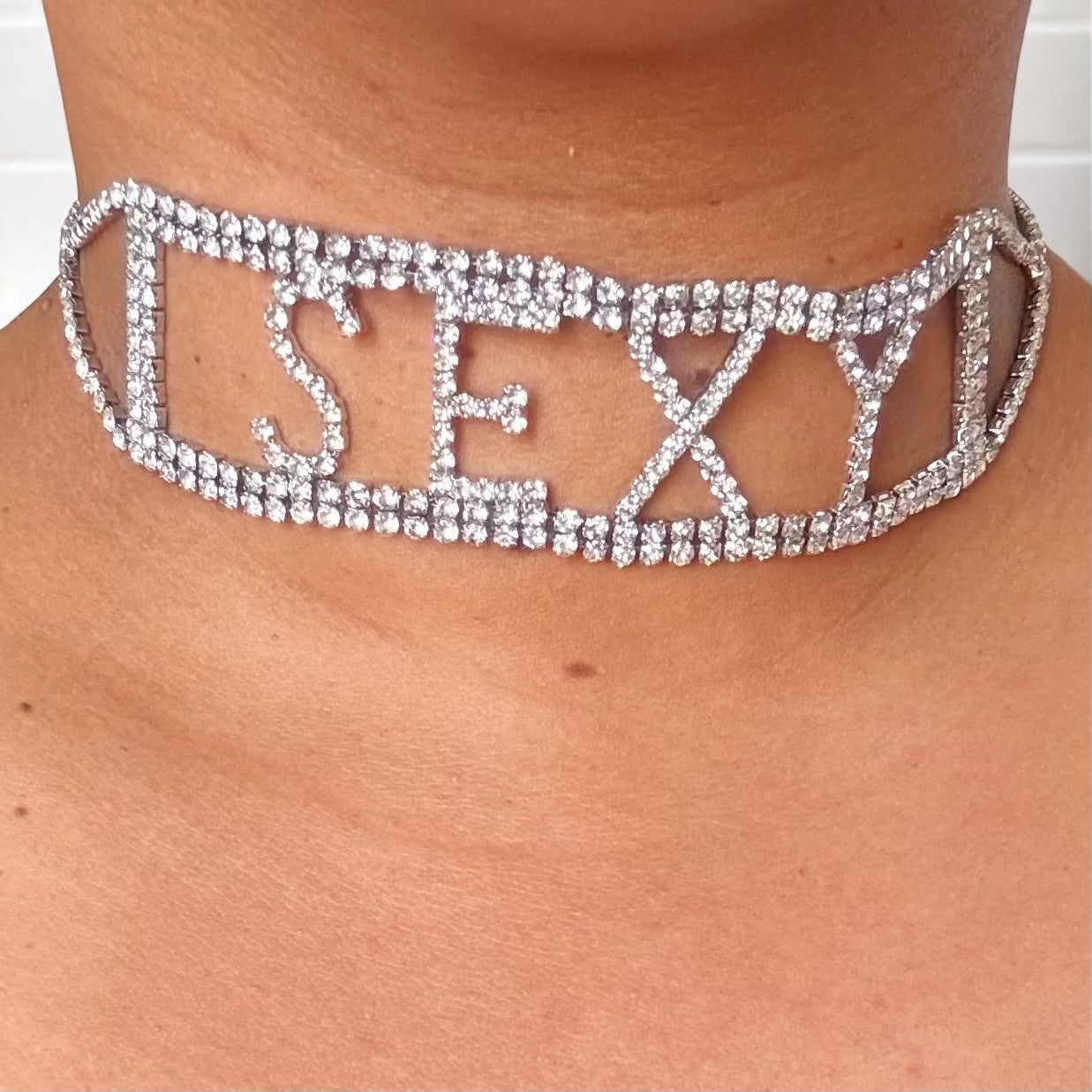 Gargantilla con diamantes de imitación