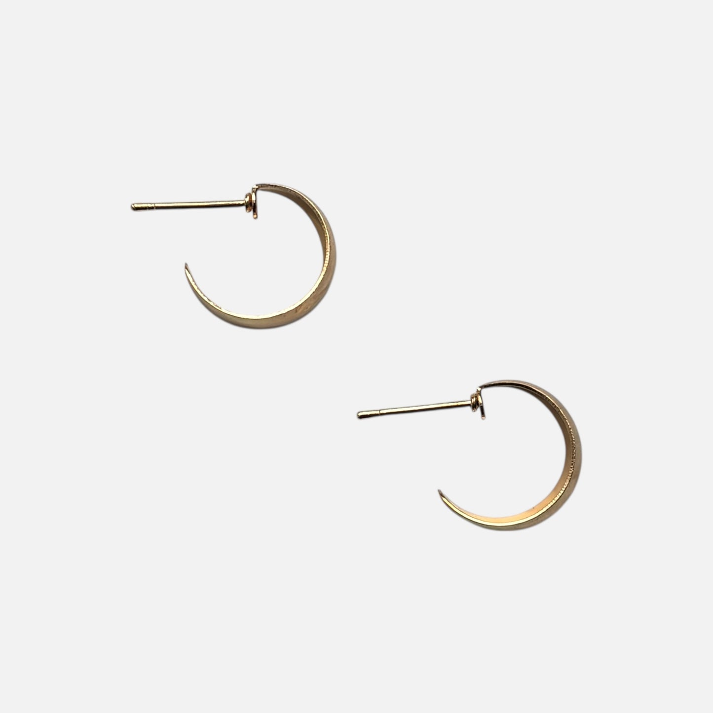 Everyday Small Hoop Earrings