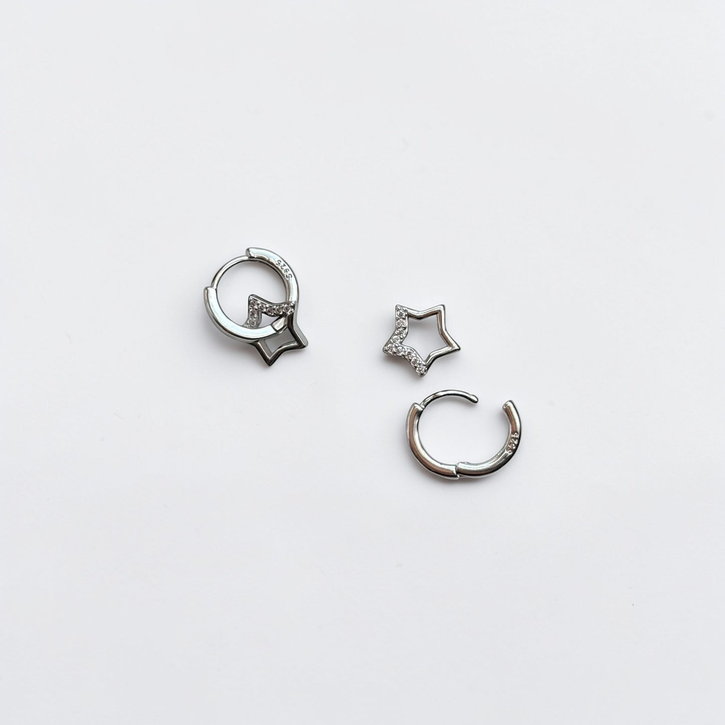 Pendientes de aro pequeños con colgante de estrella