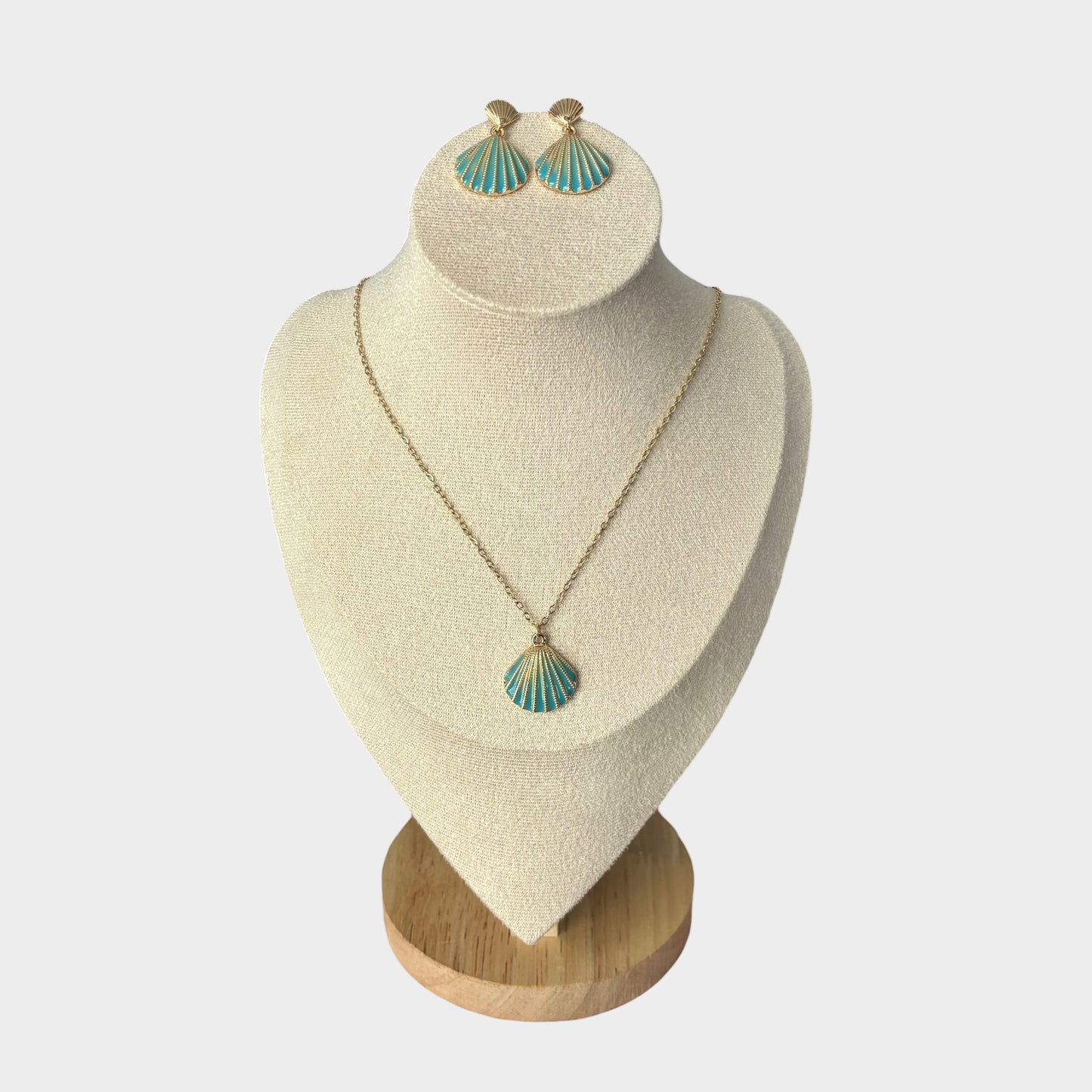 Beach Shell Gold & Turquoise Necklace and Earrings Set