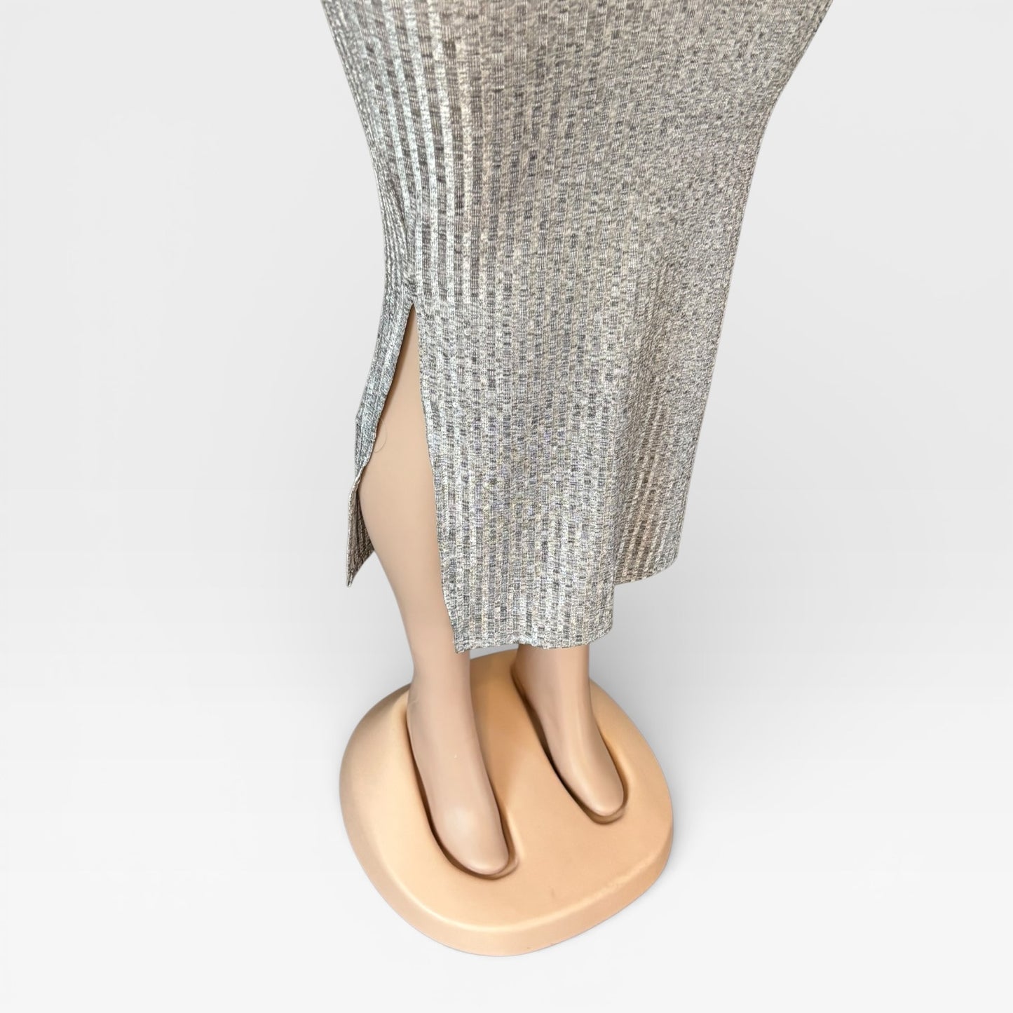 Vestido largo maxi de mujer color gris liso