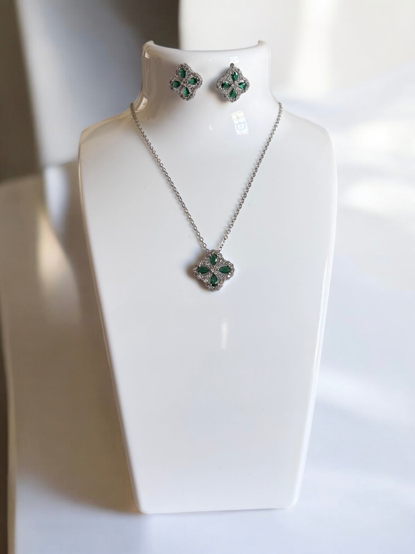 Luxury Green Dubai Set