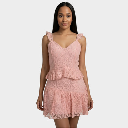 Conjunto de falda de encaje con corazón rosa claro