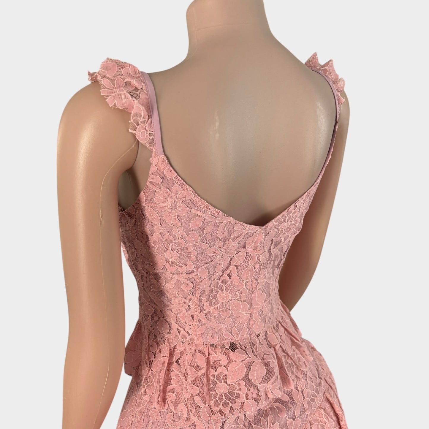 Conjunto de falda de encaje con corazón rosa claro