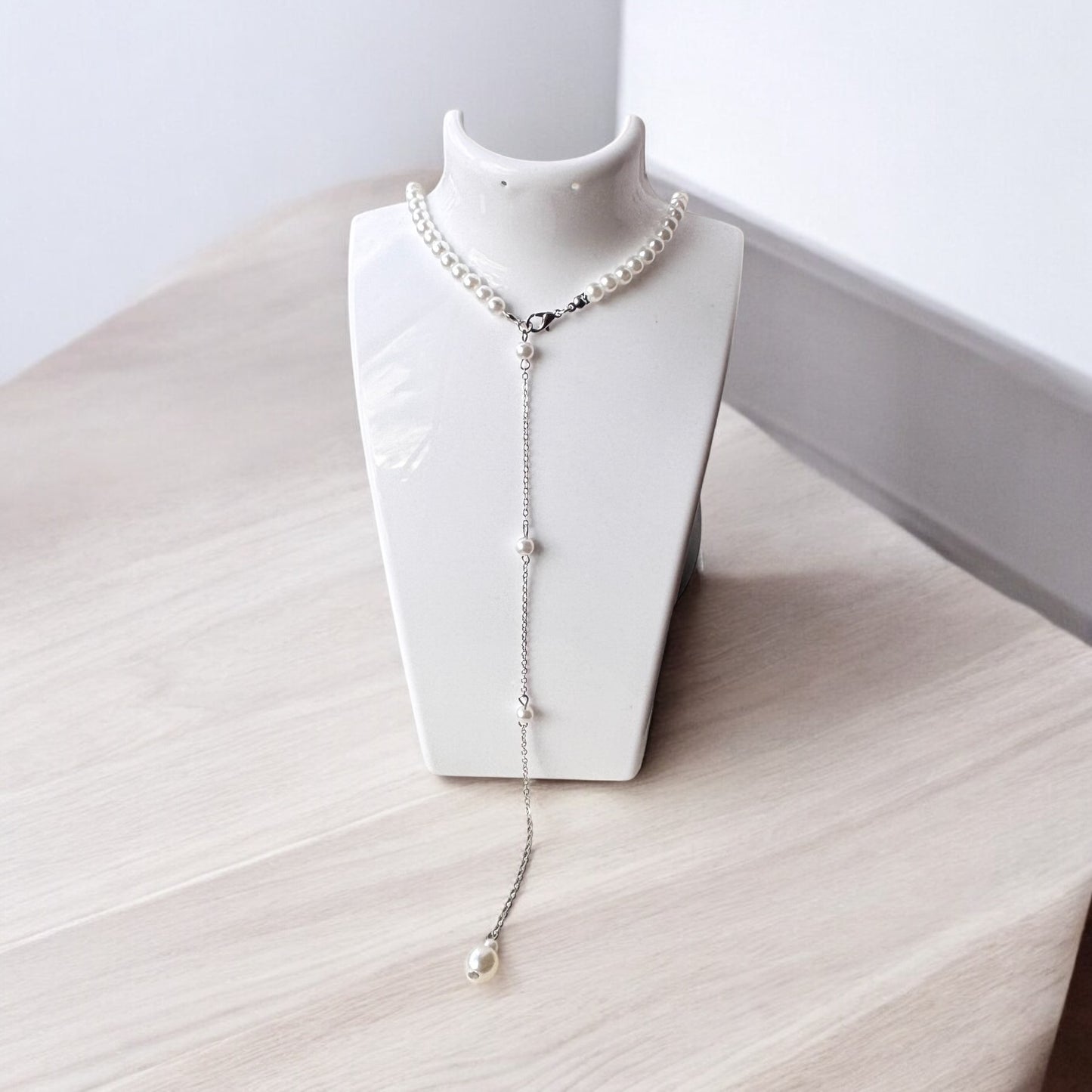Back Chain Long Tassel Elegant Pearls