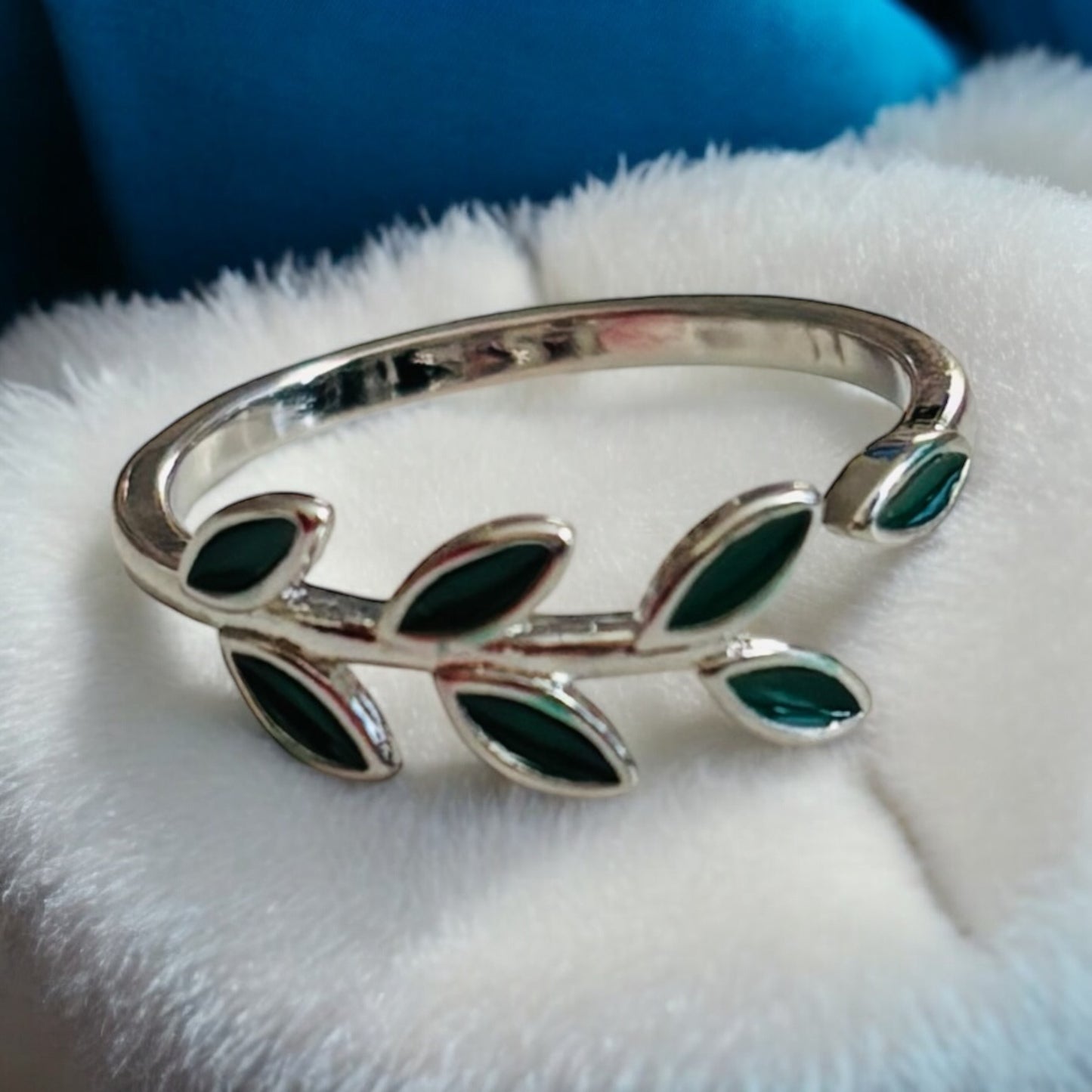 Adjustable Green Silver Toe Ring