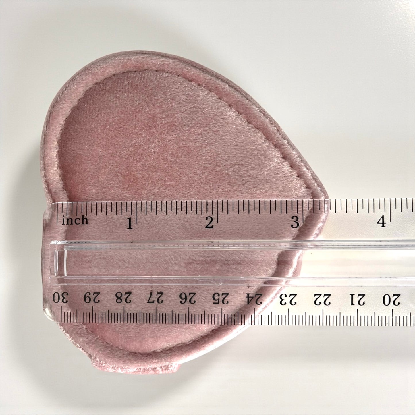 Joyero de terciopelo con forma de corazón