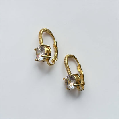 Pendientes colgantes de oro