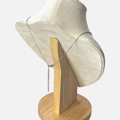 Collar con colgante de mariposa y corazón