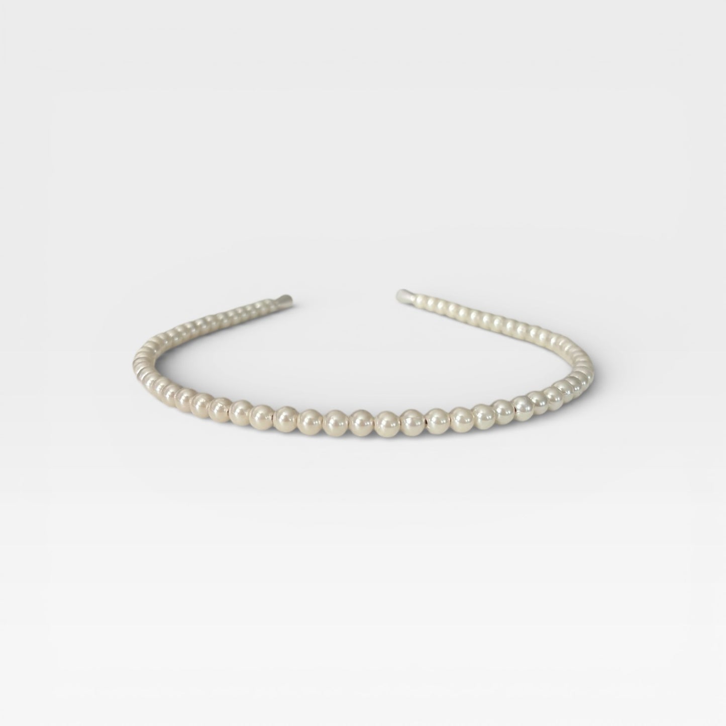 Thin Pearls Headband