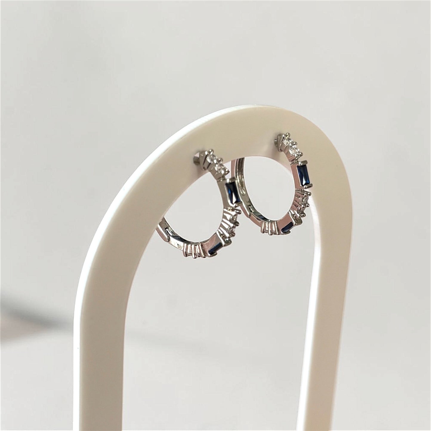 Royal Blue & Silver Round Elegant Earring
