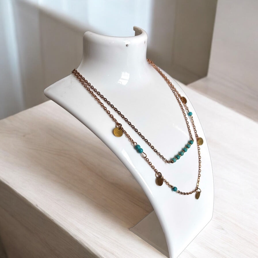 Collar vintage para mujer en color verde azulado y dorado